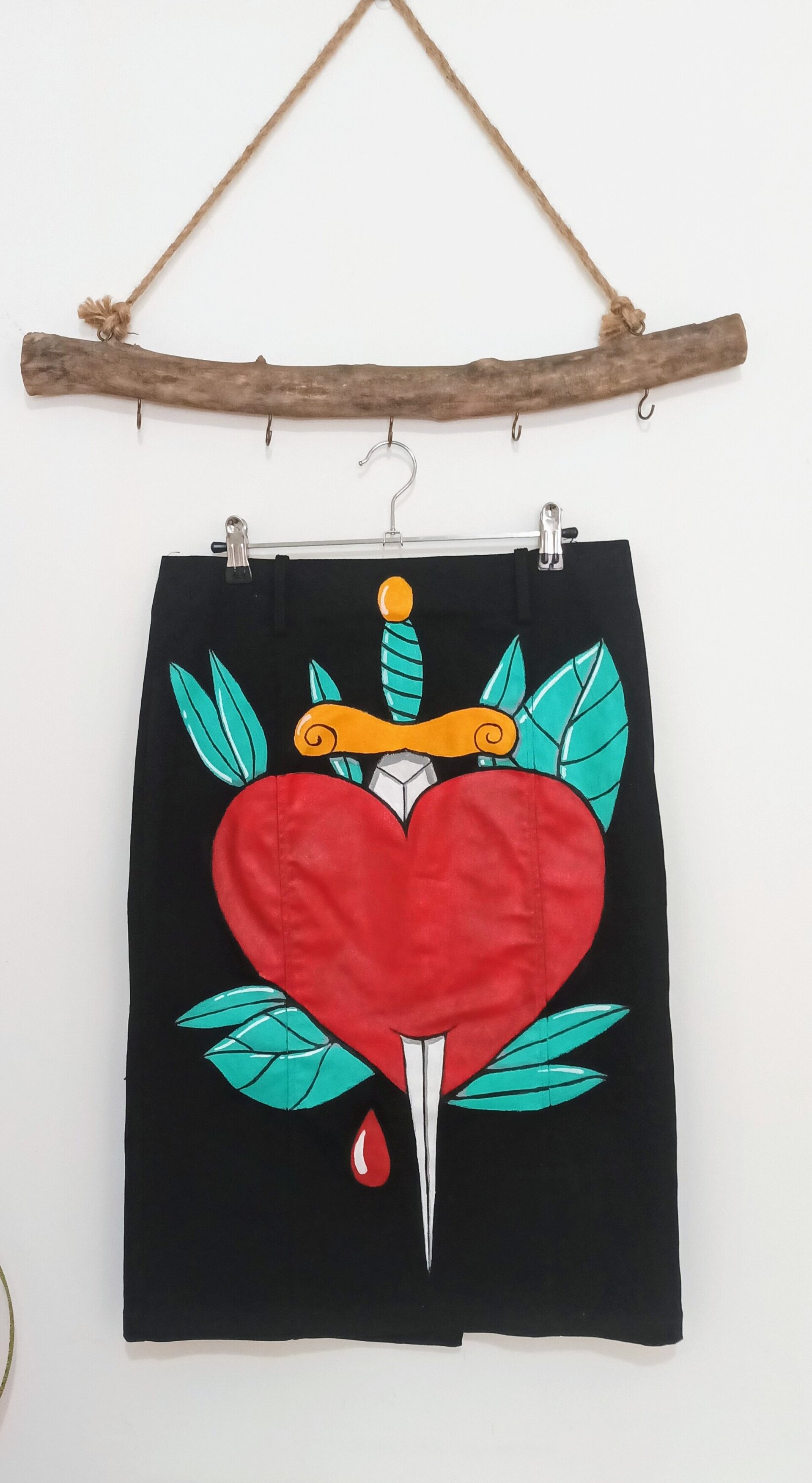 FALDA "CORAZÓN QUE NO SANGRA" - 2