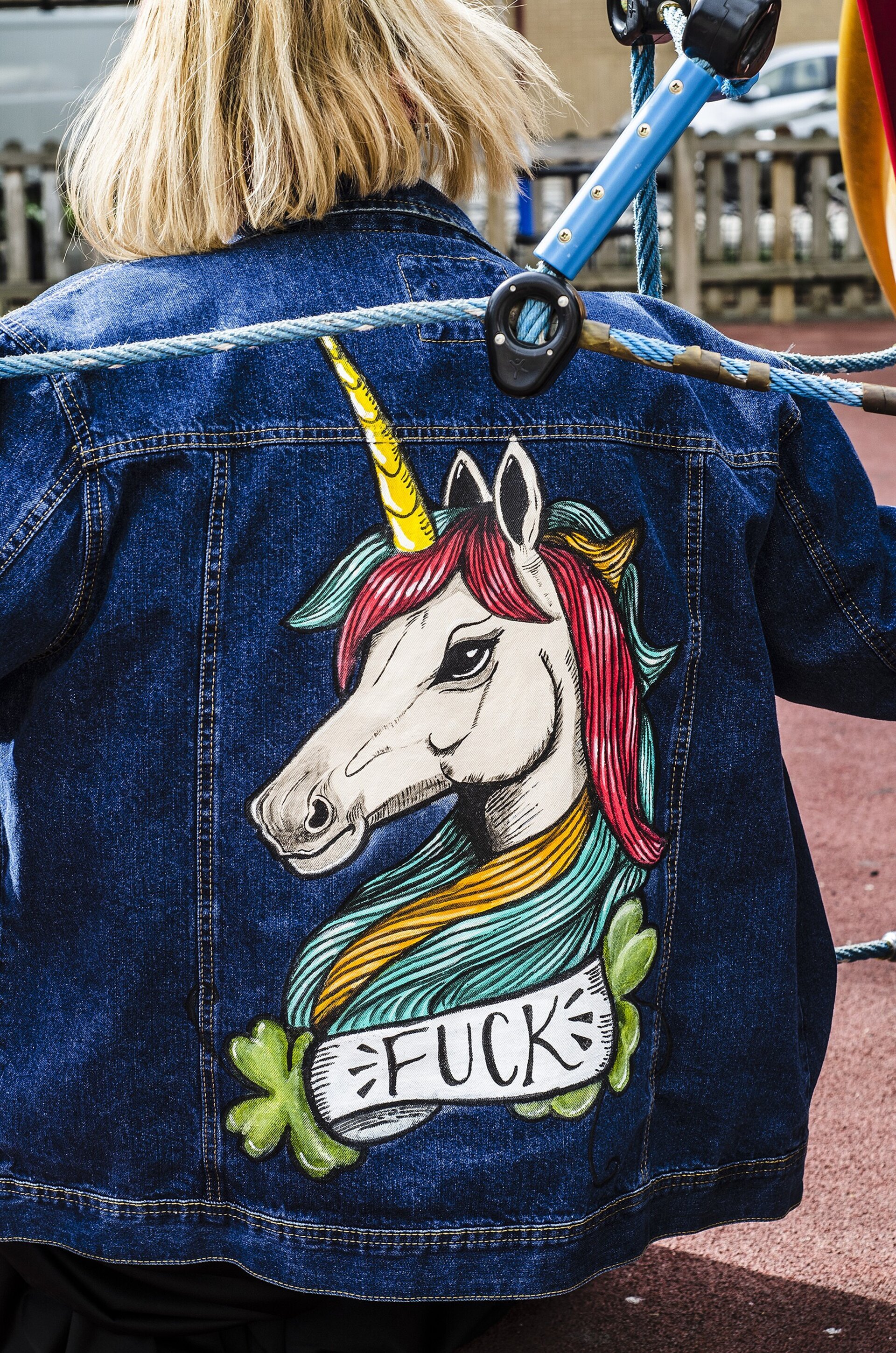 CAZADORA "FAQUIN UNICORNIO" - 4